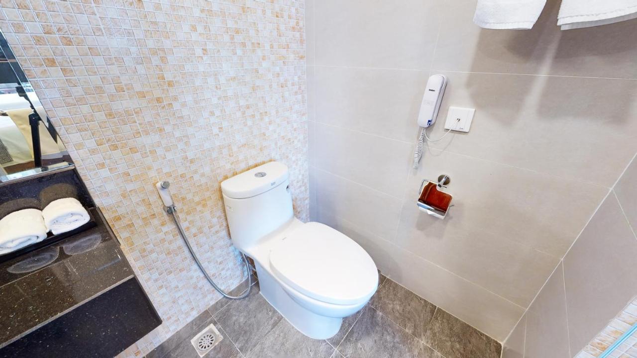 Cau Giay Hotel - By Bay Luxury Hanoi Zewnętrze zdjęcie